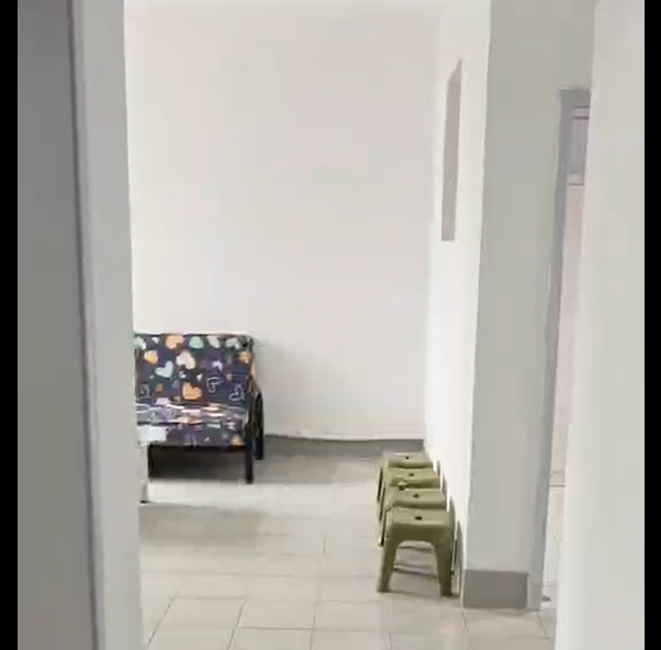 银湖小区(二村)6楼带地下室出租